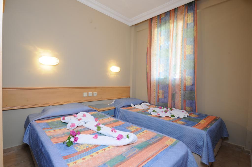Selen Apart İçmeler Exterior foto