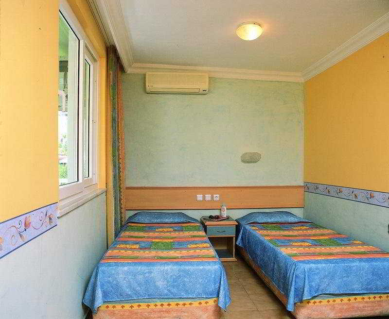 Selen Apart İçmeler Exterior foto