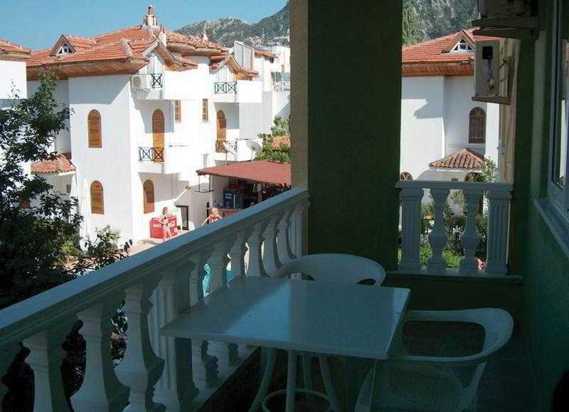 Selen Apart İçmeler Exterior foto