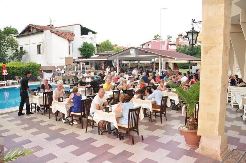 Selen Apart İçmeler Exterior foto